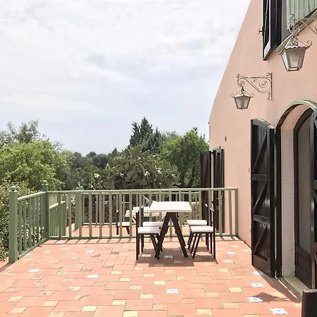 Borgo Alto Country House Villa *