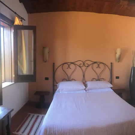 Borgo Alto Country House Villa *
