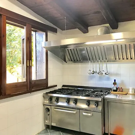 Borgo Alto Country House Villa *